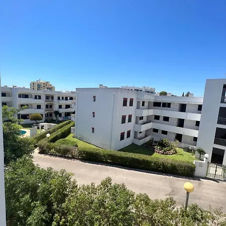 Apartamentos Zarco Quarteira