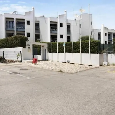Apartamentos Zarco דירה